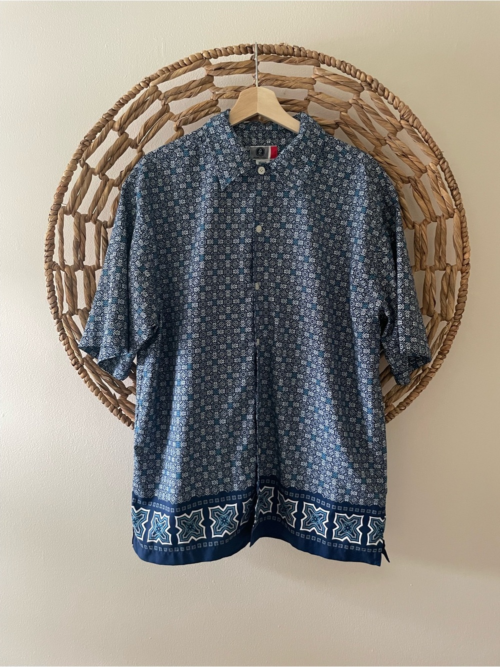 Arizona Jean Co. Men's Blue Patterned Short-Sleeve Button-Up Shirt